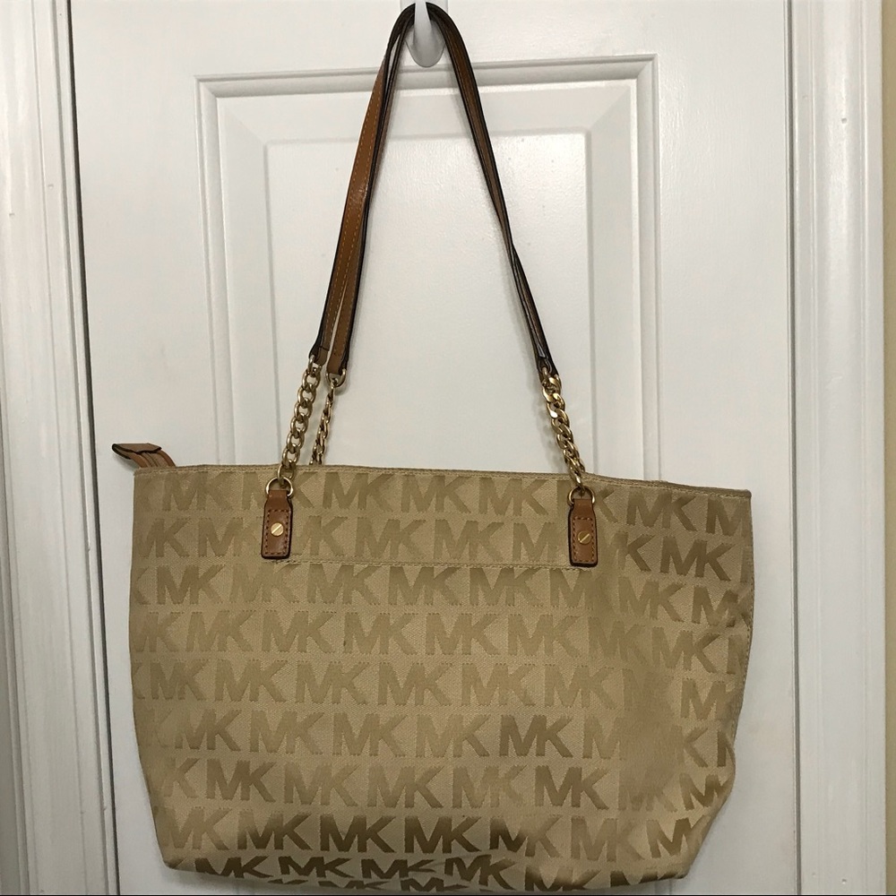Michael Kors bag